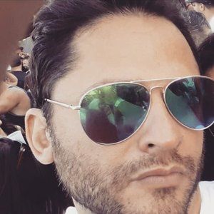 Meet your Posher, Edward